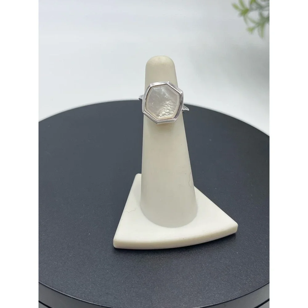 Kendra‎ Scott Mother of Pearl Davis Sterling Silver Cocktail Ring Sz 5